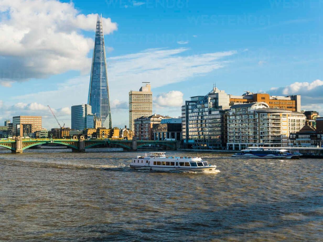 Waterside 4 Bed Apartment London Eksteriør bilde