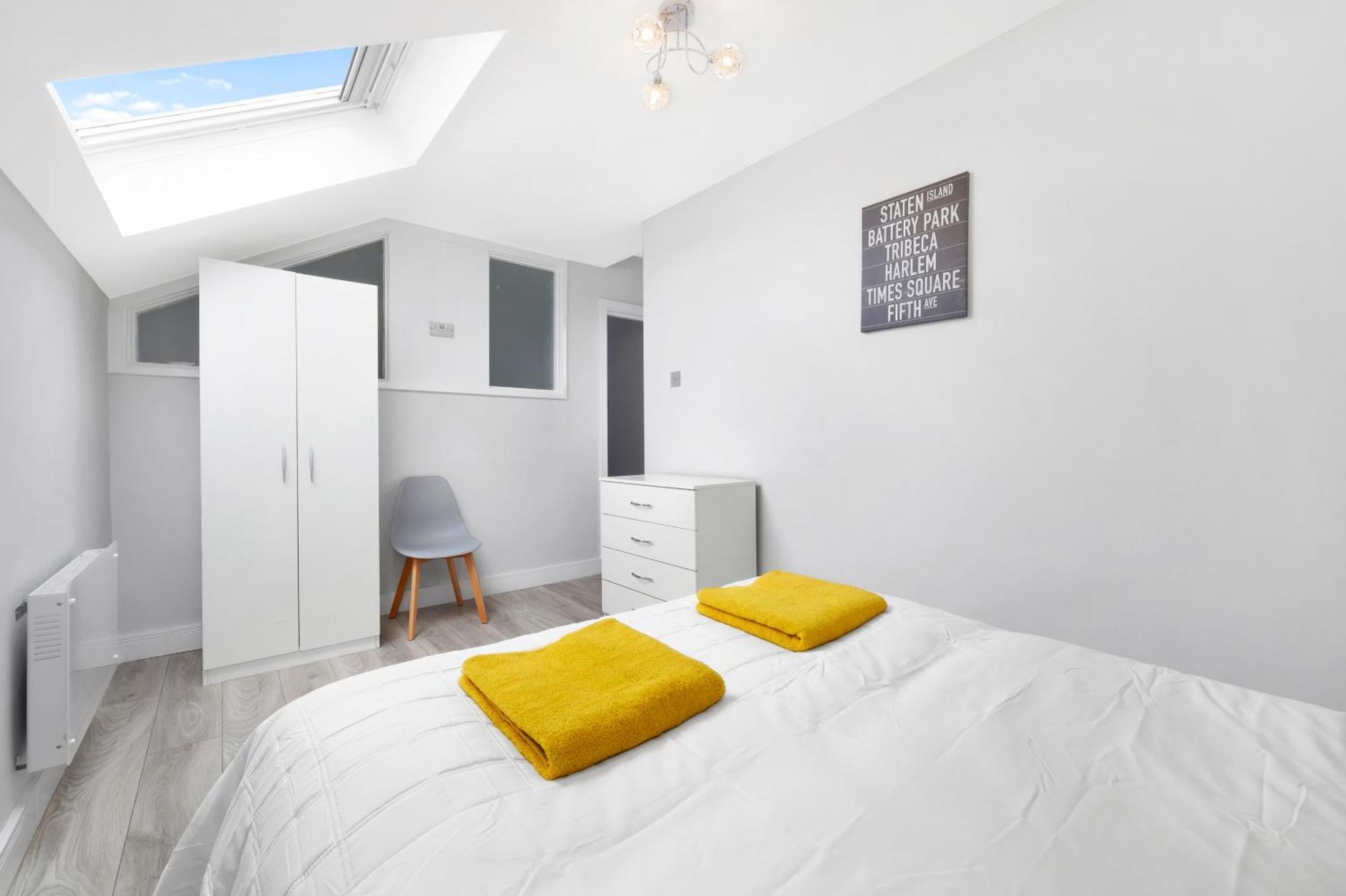 Waterside 4 Bed Apartment London Eksteriør bilde
