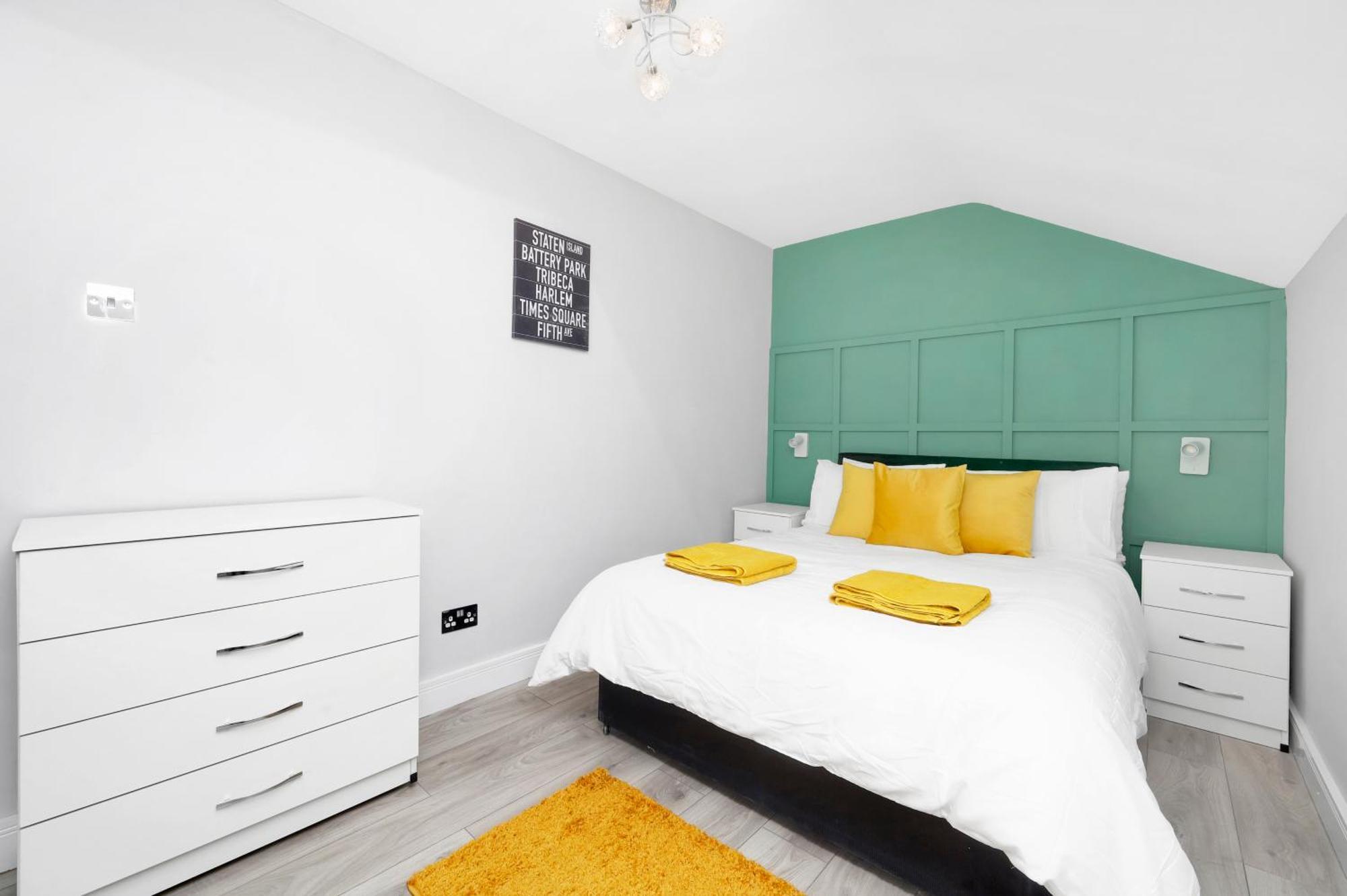 Waterside 4 Bed Apartment London Eksteriør bilde